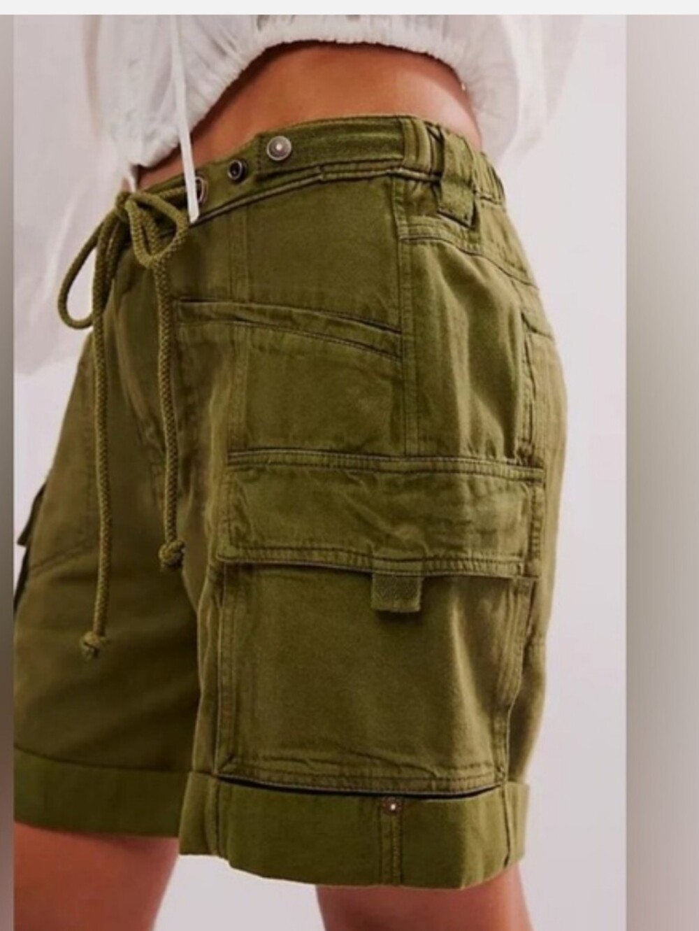 NWT Free People Frankie Washed Cargo Shorts Garden Snake Green L. (BIN 003)